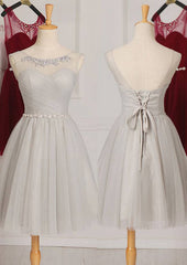 Sleeveless Scoop Neck Knee-Length A-Line/Princess Tulle Bridesmaid Dress With Beaded