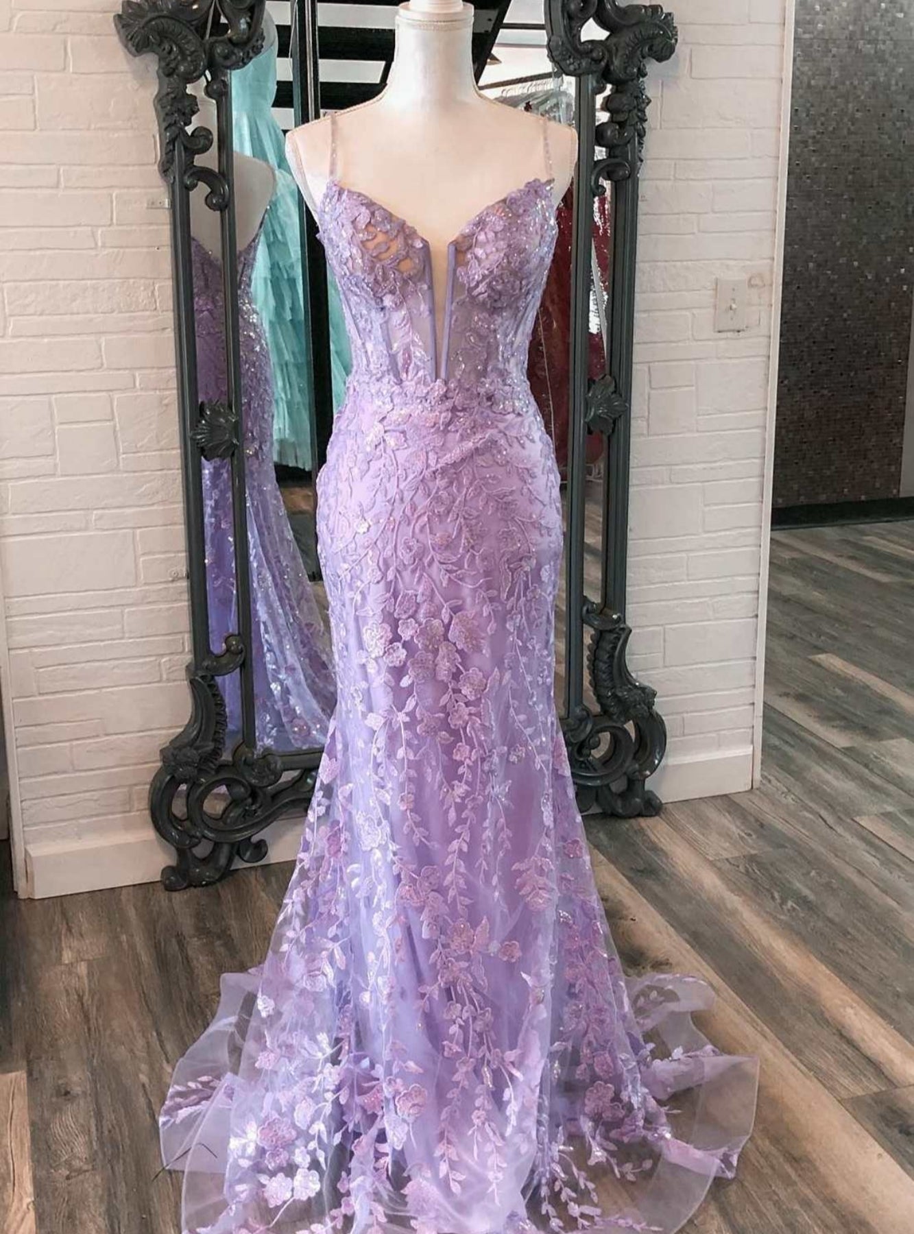 Purple Mermaid Tulle Lace Spaghetti Straps Prom Dress