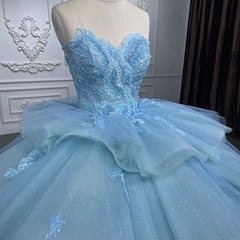 Quinceanera Dress Romantic Princess Sleeveless Quinceanera Dresses Ruffle Strapless Sequins Ball Gown