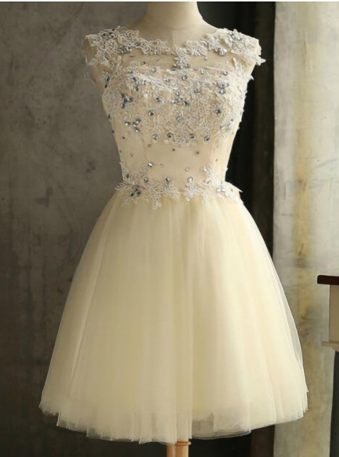 Yellow Tulle Appliques Homecoming Dress