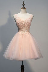 Bridesmaids Dress Fall, Princess V Neck Tulle Short Mini Appliques Lace Sweet Prom Dresses